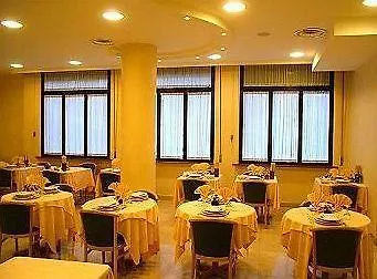 Martini Hotel 3*